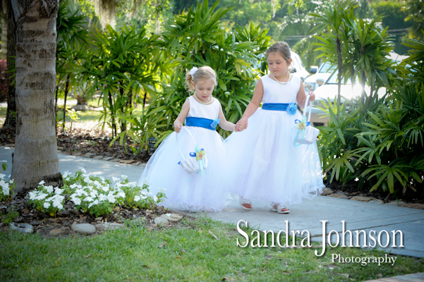 Best Paradise Cove at Buena Vista Watersports in Orlando, Florida wedding photographer - Sandra Johnson (SJFoto.com)